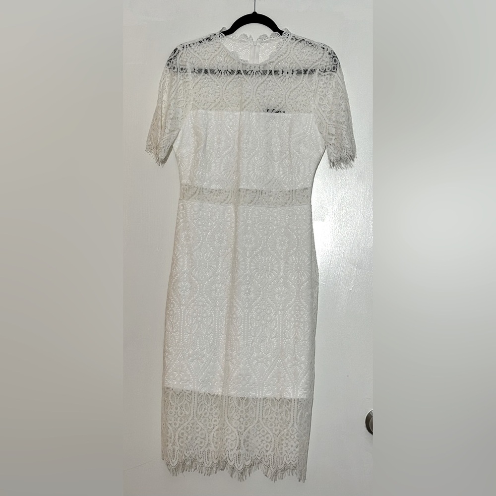 Lulu’s Lace Cutout Midi Dress
